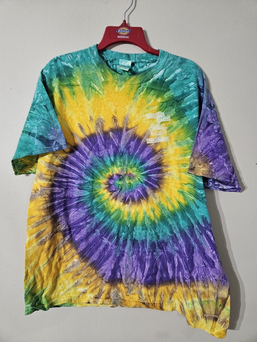 Mardi Gras Tiedye Tshirt XL